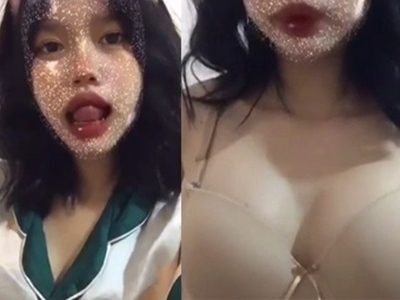 Clip sex gái mới lớn bím hồng ngon vãi chưởng